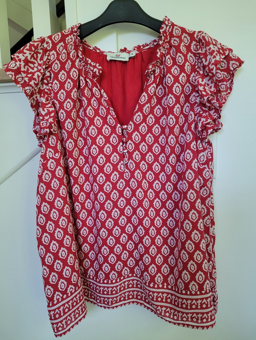 Vineyard Vines Red and White Printed Ruffle Sleeveless Blouse